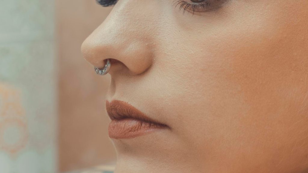 Les types de piercing pour nez et recommandations en or